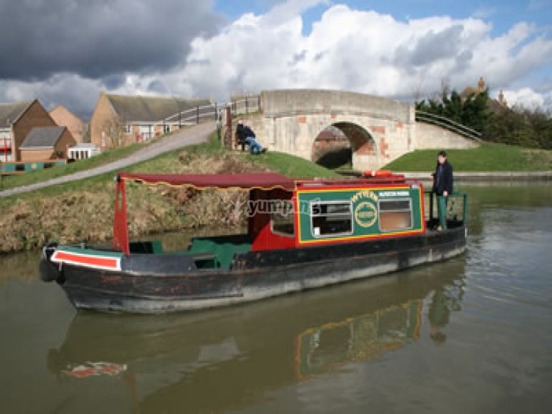 Alvechurch Waterway Holidays, prices and bookings 2024